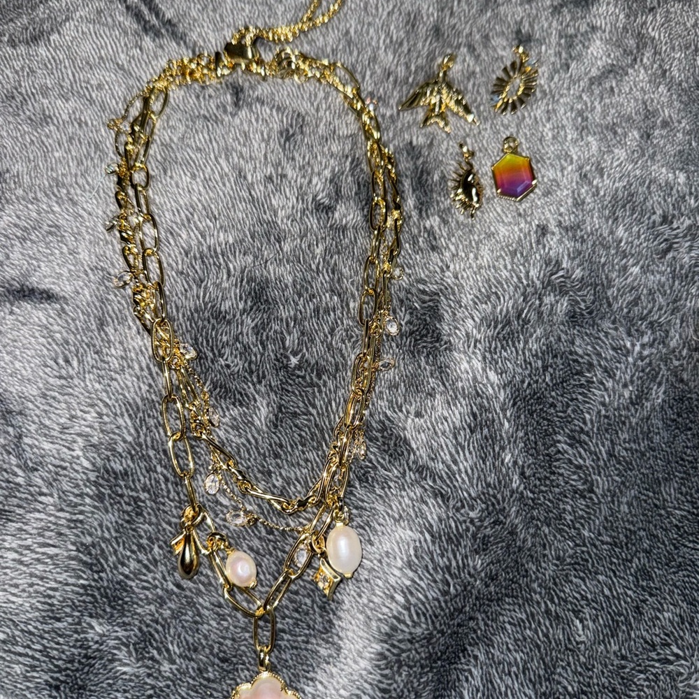 Kendra Scott Gold Necklace with Pearl Accents